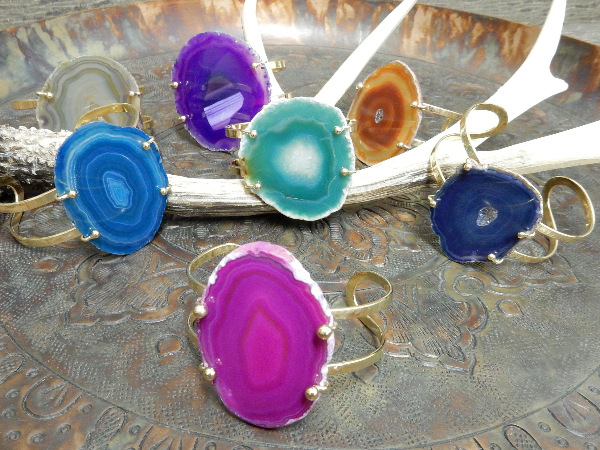 Agate Bracelets shown front facing to display color variation.
