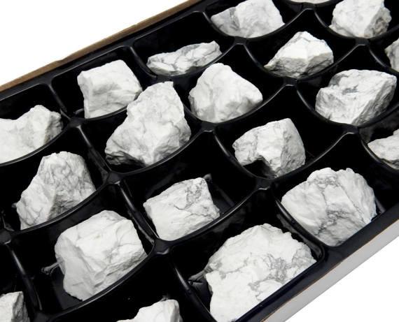 up close shot of howlite chunk box