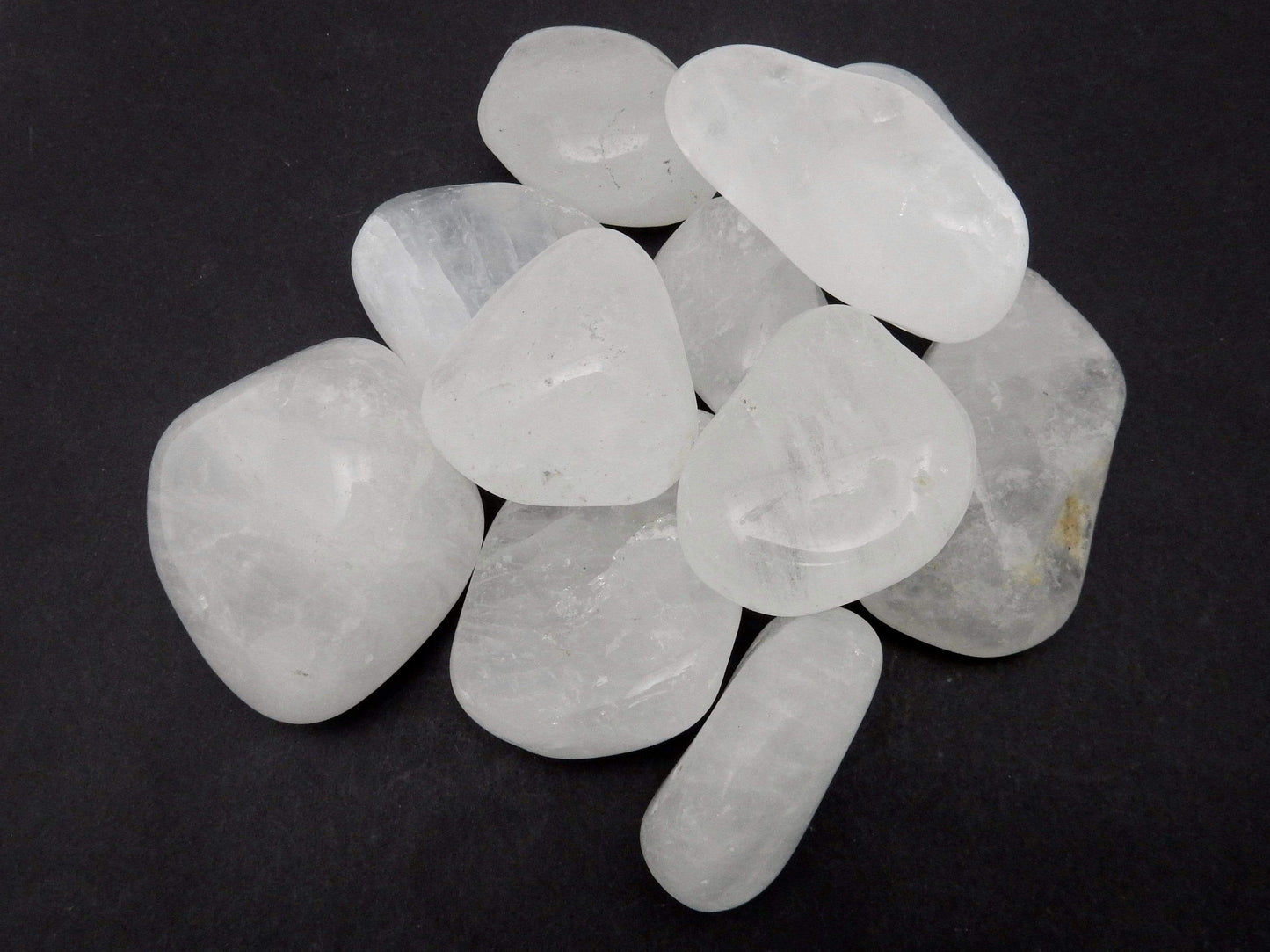 Tumbled Stones - Crystal Quartz Tumbled Gemstone - Large Polished Stones - Jewelry Supplies - Arts And Crafts ~ Choose 1, 5, Or 10 Pcs (TS-93)